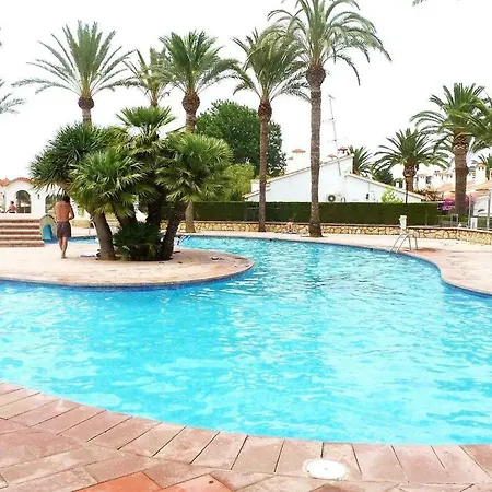 Rey-piscina Apartamento