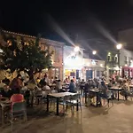 Rey-piscina Apartament