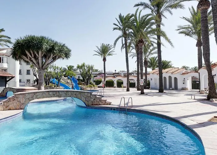 Rey-piscina Dénia