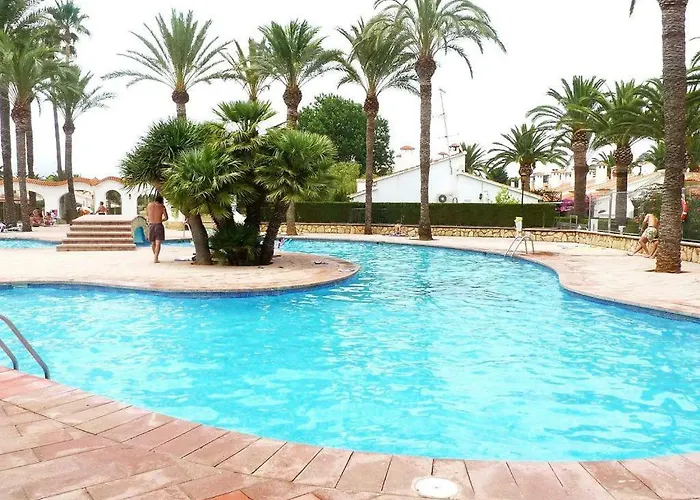 Rey-piscina Apartamento